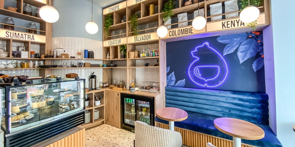 hug cafe nice coffee shops with free wifi