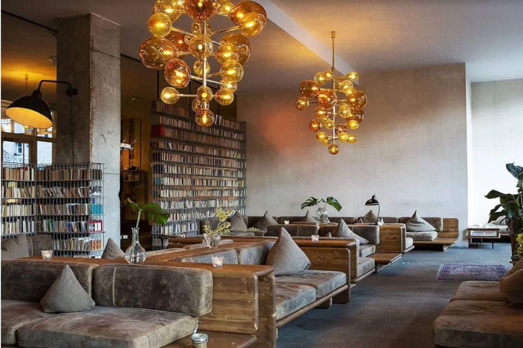 Michelberger Café & Bar for working, laptop-friendly